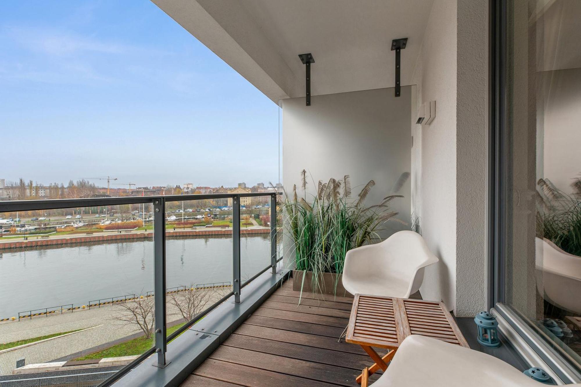 Dom & House - Apartments Brabank Old Town Гданьск Экстерьер фото