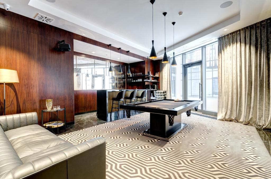 Dom & House - Apartments Brabank Old Town Гданьск Экстерьер фото