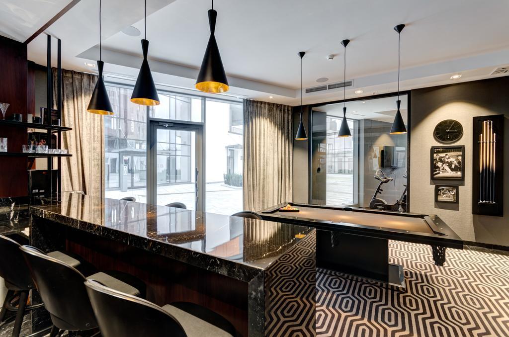 Dom & House - Apartments Brabank Old Town Гданьск Экстерьер фото