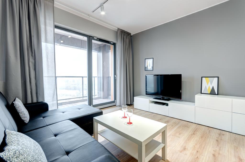 Dom & House - Apartments Brabank Old Town Гданьск Экстерьер фото