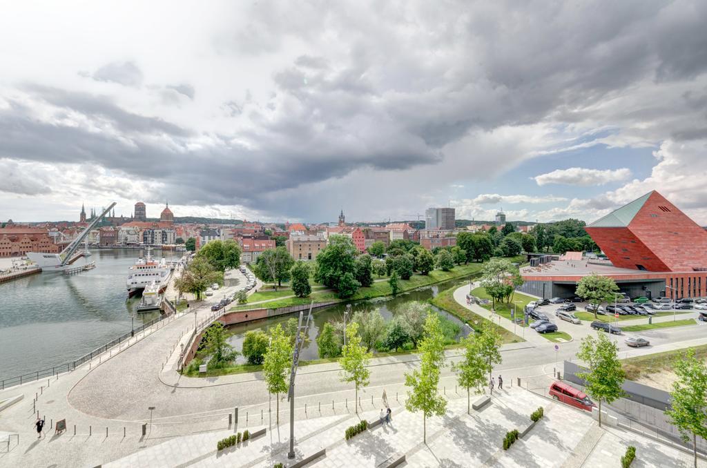 Dom & House - Apartments Brabank Old Town Гданьск Экстерьер фото