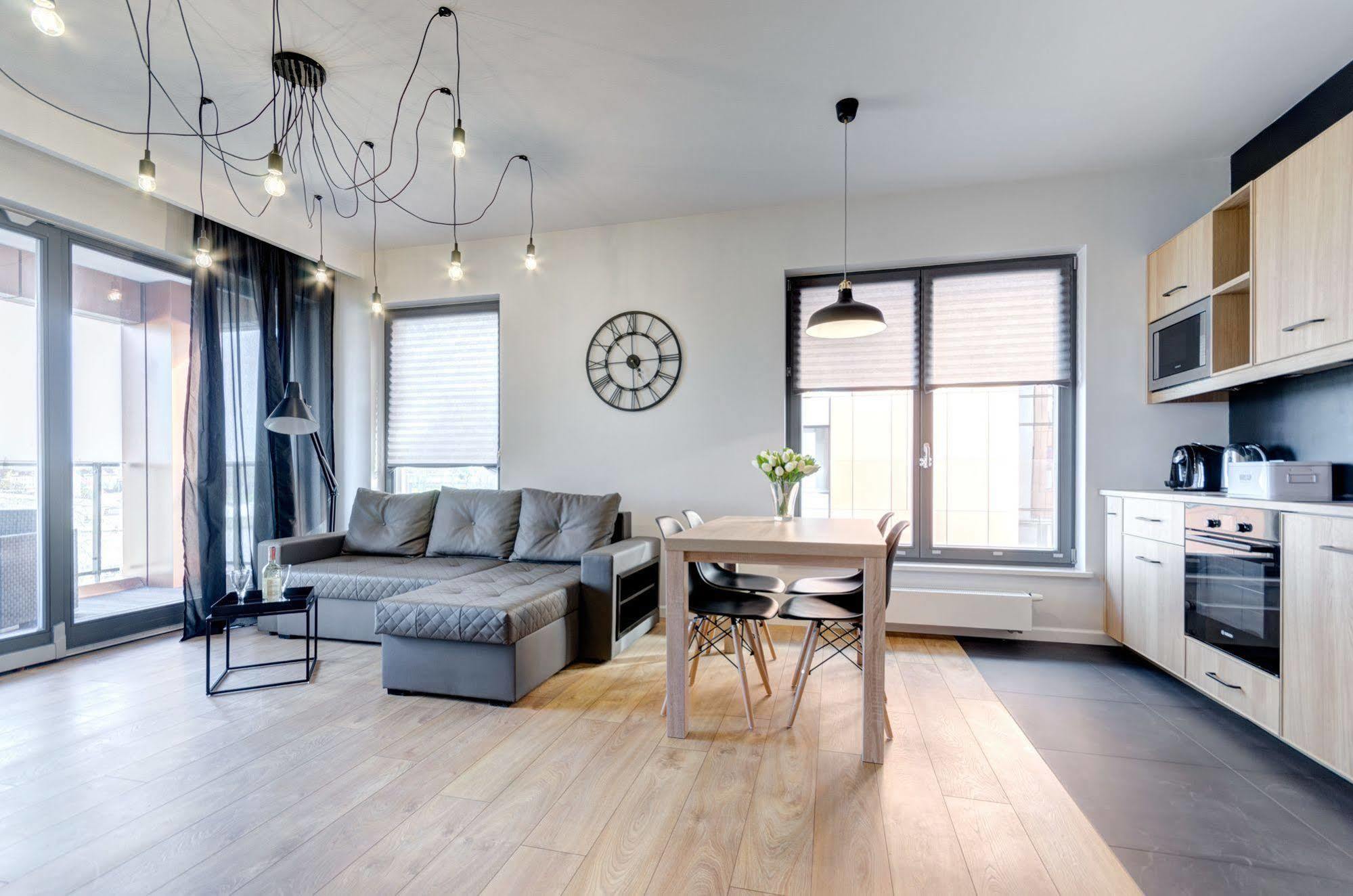 Dom & House - Apartments Brabank Old Town Гданьск Экстерьер фото